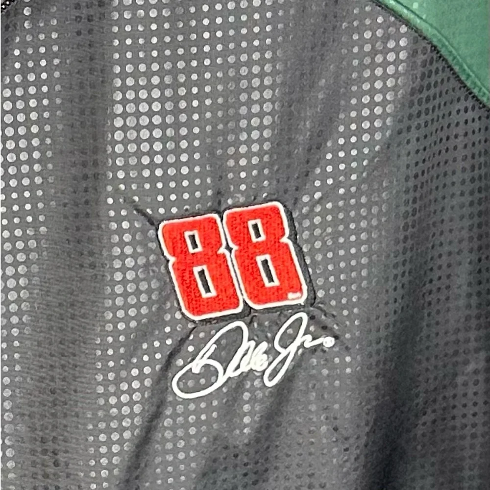 Chase NASCAR Dale Earnhardt #88 Amp/National Guard Full Zip Jacket Size Large